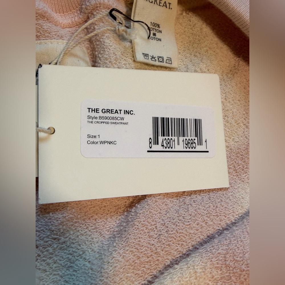NWT The Great. Cropped Sweatpants in Whisper Pink Cloud Wash - Size Small - Picture 4 of 4